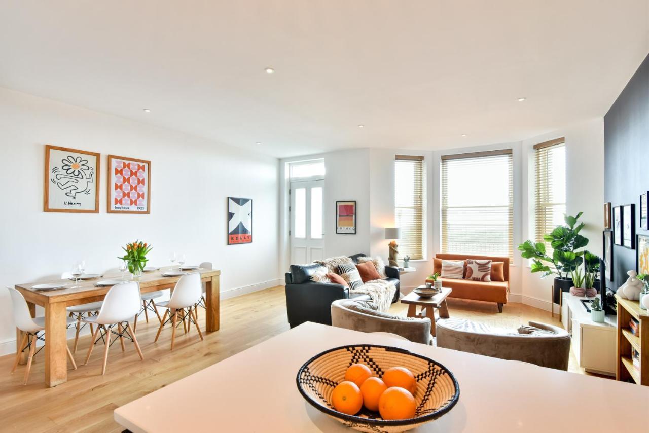 Stunning 2 Bed Apartment Sea Views And Parking Worthing Eksteriør bilde